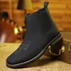 Botas Chelsea Masculinas Bordadas Ocidentais Mais Vendidas Transfronteiriças, Botas Curtas Slip-On Retro de Bico Quadrado, Botas Masculinas de Tamanho Grande Estilo Britânico Atacado