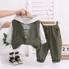 Ropa Infantil Conjunto de Otoño para Niños 2025 Nuevo Conjunto de Tres Piezas con Chaleco y Sudadera con Capucha para Bebé Estiloso de Primavera y Otoño Moderno
