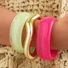 Pulsera de Borde Ancho con Superficie de Espejo de Venta Caliente Transfronteriza Europea y Americana, Pulsera Brillante Exagerada Personalizada, Pulsera de Resina Acrílica