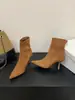 Botines elegantes de tacón alto de aguja de gamuza estilo francés, ajustados, elásticos, clásicos y delicados para otoño, con un ambiente vintage relajado