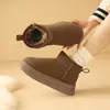 Botas de Neve com Solado Grosso para Mulheres 2026 Outono e Inverno Novo Estilo Forradas com Lã Quente Couro e Pelo Integrados Botas de Algodão Espessadas Antiderrapantes Sapatos de Algodão do Norte