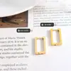 Pendientes Elegantes de Marco Cuadrado Geométrico Estilo Coreano Dongdaemun Acero Titanio Chapado en Oro Pendientes Versátiles Personalizados Simples de Hebilla para la Oreja