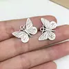 Acessórios DIY de prata antiga com borboleta oca série insetos Pingentes Brincos Colar Acessórios para Roupas Pingente Venda por Atacado