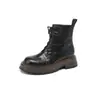 Otoño e invierno 2023 Nuevas Botas Martin retro Maillard de suela gruesa para mujer, puntera redonda de piel de oveja, tacón grueso, cordones, botines marrones