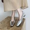 Zapatos Franceses de Piel de Becerro de Primera Capa para Mujer, Tacones Altos Plateados de Punta Cuadrada, Boca Baja y Tacón Grueso, Mary Jane de Una Sola Tira y Tacón Medio