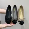 Sapatos Mary Jane Chuyuji estilo francês com laço elegante, rasos, sola macia, versáteis, estilo coreano, bico redondo, para o trabalho