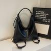 Bolsa Versátil de Gran Capacidad Transfronteriza 2026 Nuevo Bolso de Mano Casual Hombro Cruzado Moda Cadena Mochila para Viajero
