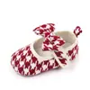 Zapatos para bebés y niños pequeños Directo de Fábrica zapatos para bebés de interior lazo Cuadros zapatos de princesa zapatos para bebés BHX3161