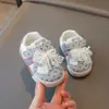 Sapatos de Bebê para Meninas Pequenas, Sapatos de Malha Infantis 2026 Nova Coleção Primavera e Verão para Meninas, Tênis de Solado Macio para Meninas Pequenas