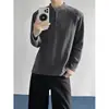 Camiseta masculina Henley de manga comprida estilo retrô americano para outono e inverno, uma peça básica estilosa e versátil de caimento solto para jovens homens