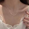 Collar Simple de Acero de Titanio Cuadrado Pequeño de Joker para Mujer Diseño de Nicho Sentido Nuevo Cadena Clavicular Accesorios de Alto Sentido Venta al por Mayor