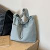 Bolsa Tote Texturizada de Cor Pura L com Grande Capacidade 2024 Nova Bolsa de Ombro Bolsa de Tecido Casual para Estudante Bolsa de Nicho Ins