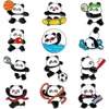 Fábrica de Origen Broche Atleta Panda Panda Jugando Baloncesto Fútbol Bádminton Tenis de Mesa Insignia Deportiva de Aleación