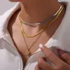 Collar de Acero de Titanio Chapado en Oro con Colgante de Flor Pastoral Incrustado de Diamantes Retro Japonés y Coreano Cadena para Clavícula de Moda de Lujo Accesible Estilo Chic