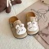 Pantuflas infantiles de dibujos animados lindas estilo Birkenstock, pantuflas unisex para bebé de punta cerrada, suela suave, antideslizantes, versátiles para usar al aire libre, pantuflas para niños