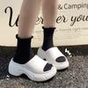 Nuevas Pantuflas Gruesas Sandalias de Mujer Verano Exterior Antideslizantes Moda Ropa Exterior Playa Marítima Eva Ultraligeras Pantuflas con Plataforma