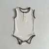 Comercio Exterior Estilo Escandinavo Más Vendido Ropa para Bebé Recién Nacido de Algodón Puro Chaleco sin Mangas Mameluco Gateador Multicolores Ropa Holgada
