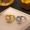 Anillo Giratorio de Girasol con Microincrustaciones de Cobre Estilo Tiktok para Mujer, Elegante y Lujoso Anillo Abierto de Flor de Zirconia Nicho