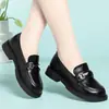 Nuevos Mocasines Estilo Británico Otoño 2026 para Mujer, Suela Suave, Tacón Bajo, Zapatos Pequeños de Piel, Modernos y Versátiles, Planos Antideslizantes para Mujer