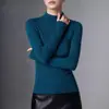 Top de punto base 100% imitación lana pura para mujer, con cuello semi alto, patrón de espiga, corte ajustado y mangas largas