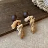 Pendientes de Corazón de Madera Color Café Transfronterizos Europeos y Americanos, Pendientes Estilo Retro Maillard, Pendientes de Diseño de Nicho para Mujer
