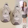 Tenis para niñas 2025 otoño nuevo estilo niños medianos y grandes transpirables zapatos de papá zapatos casuales de moda para niñas zapatos para niños