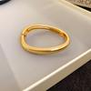 Pulseira europeia e americana de alto senso transfronteiriça para rosto brilhante, nova pulseira de temperamento simples, nicho de luxo leve, pulseira vento frio, atacado