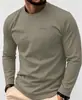 Nova Camiseta Masculina Outono e Inverno Estilo Europeu e Americano Cor Sólida Slim Fit Secagem Rápida Respirável Manga Longa Camiseta Camada de Base Masculina