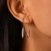Europa y Estados Unidos nuevos ganchos para oreja de gota de agua acero inoxidable chapado en oro real de 18K pendientes de temperamento estilo viento frío pendientes en stock