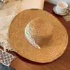 Chapéu de Pescador com Proteção Solar Ins, Chapéu de Palha Dobrável Fresco e Simples de Verão para Mulheres, Design Floral, Adequado para Passeios e Férias, Chapéu de Sol, Estilo Hyuna