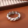 Pulseira Europeia e Americana Cruzada com Rosca, Espiral Brilhante Texturizado Indústria Pesada Simples Alto Padrão Estilo Ins
