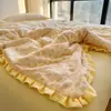 Conjunto de Quatro Peças em Gaze Dupla de Algodão Puro Floral Retrô, Algodão 100% Grau A para Mães e Bebês, Conjunto de Três Peças em Gaze Franzida com Renda para Cama de Solteiro