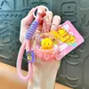 Llavero Despertador Pato Amarillo Creativo con Aceites Esenciales Vitalidad Lindo Colgante para Mochila de Escuela Llavero para Llaves de Coche Pequeño Regalo Venta al por Mayor