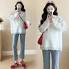 Sudadera de Maternidad 2025 Principios de Otoño Nueva con Capucha Empalme Encaje Diseño de Nicho Mamá Caliente Versátil Top Simple