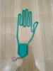Estante para guantes de golf al por mayor en stock mano izquierda y derecha tamaño promedio para mantener la forma soporte antiencogimiento soporte para guantes