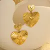Pendientes Europeos y Americanos Transfronterizos de Acero Inoxidable con Diseño de Corazón y Borla Pendientes Ins Chapados en Oro de 18K Collar Joyería de Mano Venta al por Mayor