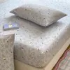 Lençol de baixo com elástico de algodão acolchoado, peça única, colcha de cobertura total, adequado para quartos de dormitório e quartos, fofo e com tema de desenho animado, conjunto de cama de três peças