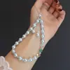 Nuevo Encanto para Teléfono con Perlas de Concha y Cristales, Estilo Dulce y Fresco, Encanto de Muñeca de Atmósfera de Gama Alta de Nicho para Bolsos