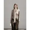 Elegante y favorecedor, este suéter de punto para mujer de manga corta y cuello redondo es una chaqueta suéter adelgazante para la temporada de otoño 2026, estilo 25729