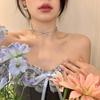 Collar de perlas con lazo para chica dulce y genial, gargantilla de cuero plateado de alta calidad para mujer, collar de especias Y2K