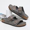 Novos chinelos casuais de verão para homens e mulheres, chinelos de cortiça da moda, sapatos de casal para áreas externas, sandálias de dedos