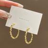 Aretes de Plata 925 Aguja Popular Mismo Estilo Oro para Mujer Lujo Accesible Alta Gama Elegantes Aretes de Perlas Retro Nuevos Aretes