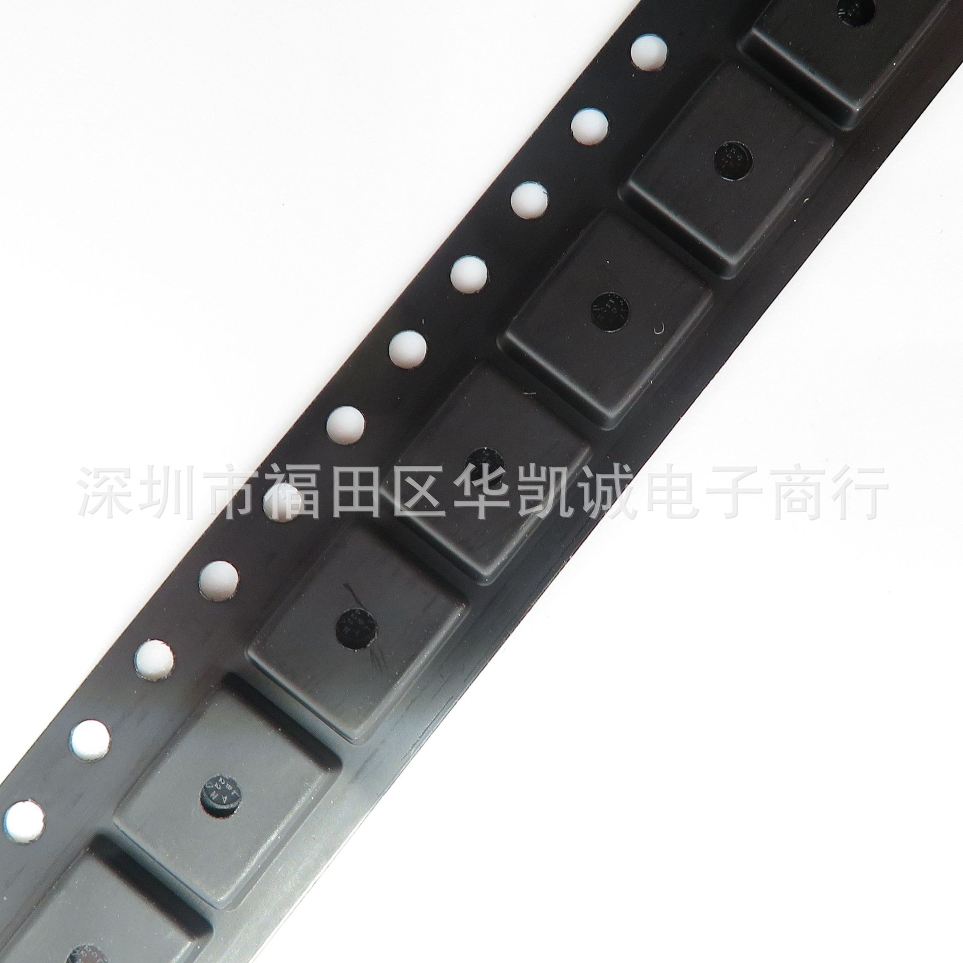ICL7662EBA (2)