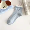 Meias Cinzas Finas de Algodão para Primavera e Verão para Mulheres, Estilo Coreano Moderno com Bordado de Renda, Design de Gatinho Fofo, Meias Curtas Respiráveis Atacado
