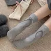 Calcetines con Lazos para Niñas, Lana Otoño e Invierno Nuevo Estilo, Calcetines Apilados con Borde de Encaje, Diseño Tridimensional, Calcetines de Algodón sin Costuras a Media Pantorrilla