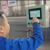 Máquina de Limpeza de Manchas de Óleo em Eixos de Engrenagem Equipamento Industrial de Limpeza por Spray Máquina de Limpeza a Vapor com Secagem em Túnel Totalmente Automática