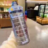 Bolsa Deportiva de Gran Capacidad 2L Celebridad de Internet Ins Moderna Ventosa con Escala Portátil Simple Antifugas Resistente a Caídas Taza de Agua