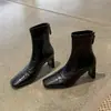 Botas Femininas Elásticas Slim, Luxo de Nicho, Novo Estilo Outono/Inverno 2026, Bico Quadrado, Salto Alto Bloco, Zíper Traseiro, Botas Martin