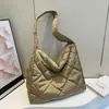 Corea del Sur Dongdaemun Bolso Moda Viajero Gran Capacidad Bolso de Hombro Rombo Nylon Algodón Plumón Bolso Cruzado Estilo Occidental