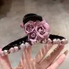 Elegante Presilha de Cabelo Flor Rosa para Mulheres, Novo Estilo Coreano e Japonês, Presilha de Tubarão com Laço de Pérola, Sensação de Alto Padrão, Pente de Cabelo Completo para a Parte de Trás da Cabeça